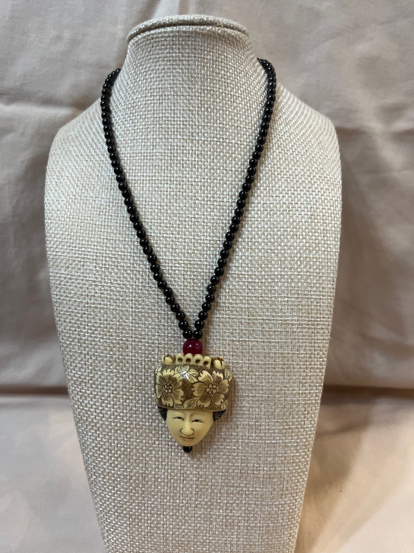 #121 Empress Pendant