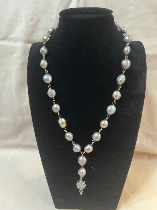 #115  Vintage freshwater pearls